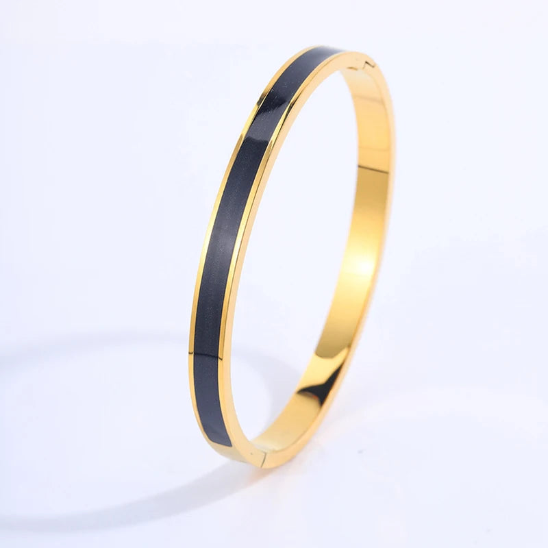 Luxe Girl Onyx Bangle